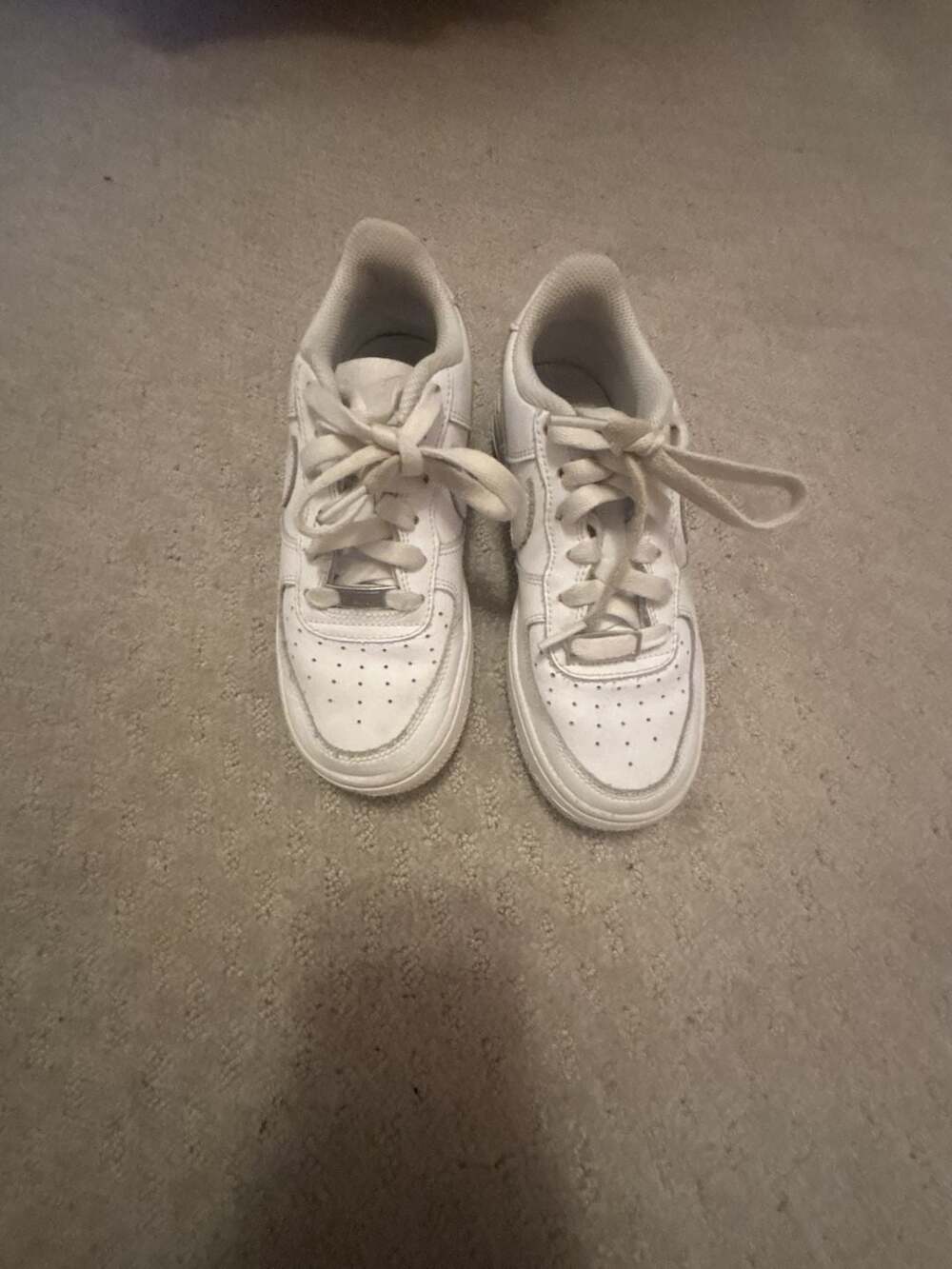 Nike Air Force 1 Low Triple White Sneakers kids size 3